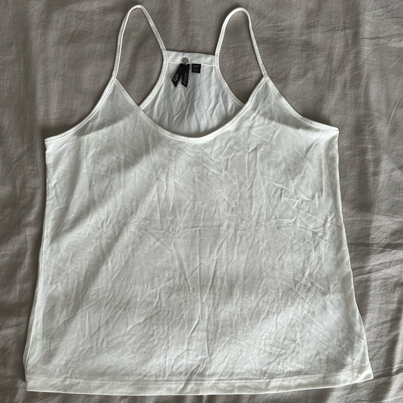 NWOT Orb Adriana Drapey Racerback Knit Cami - White - Medium - Picture 3 of 6